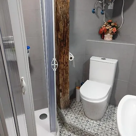 Apartment Berleo 1 Piso Completo En Pleno Casco Historico.