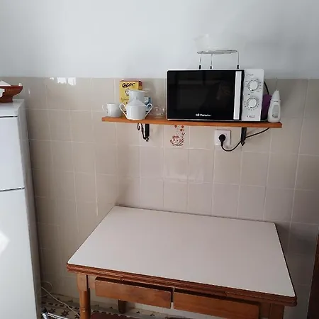 Berleo 1 Piso Completo En Pleno Casco Historico. Apartman